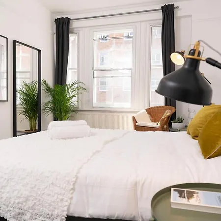 Kensington Nest Serviced Town House Londra Esterno foto